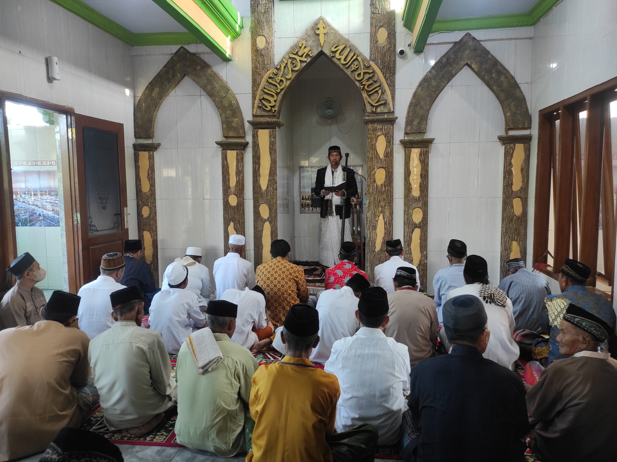 Takbir Keliling Musholla Darussalam Bersama Warga | Sholat Idul Fitri